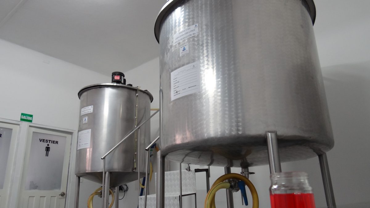 ProduQuim_tanques_de_almacenamiento_productos_quimicos